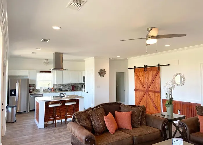 Bungalow Beach House 100 Yards From The Beach